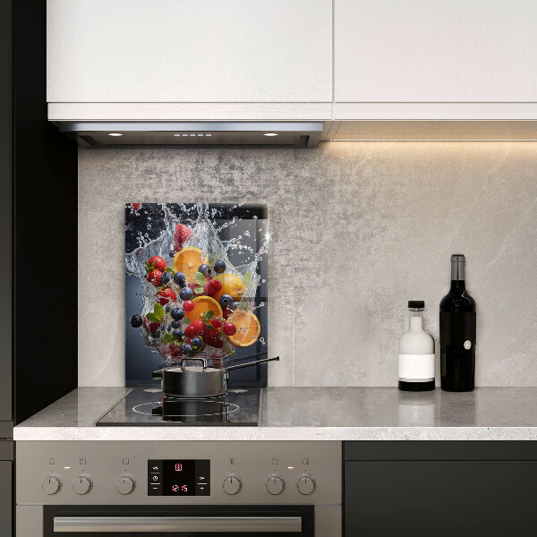Chopping board glass Fruit in water