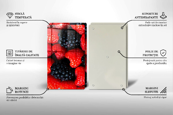 Chopping board Raspberries and blackberries