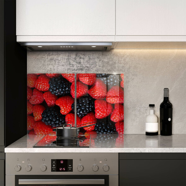 Chopping board Raspberries and blackberries