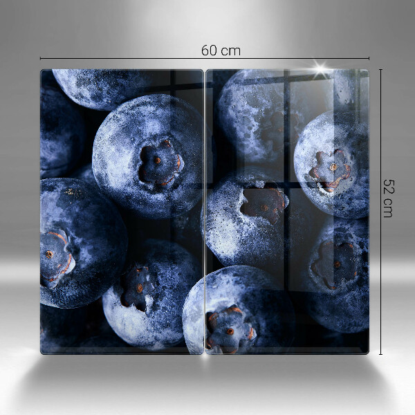 Chopping board Berries close-up