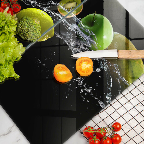 Chopping board Fruits in water