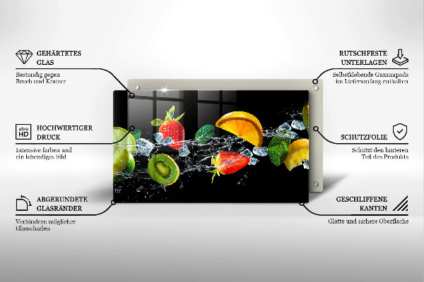 Chopping board Fruits in water