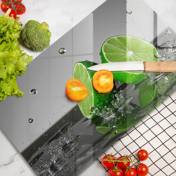 Chopping board Juicy lime and water