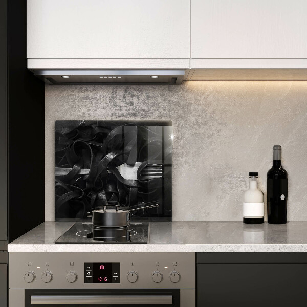 Kitchen worktop protector Black tagliatelle pasta