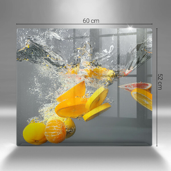 Chopping board Lemons in water