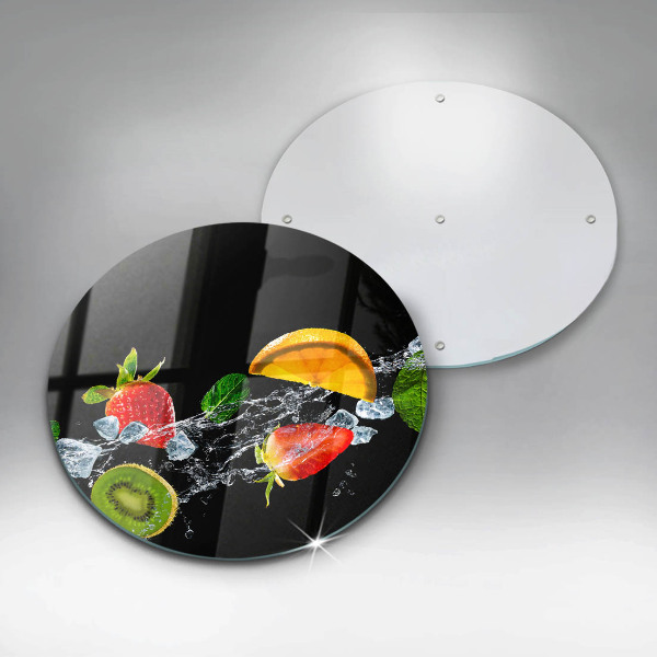 Chopping board Fruits in water