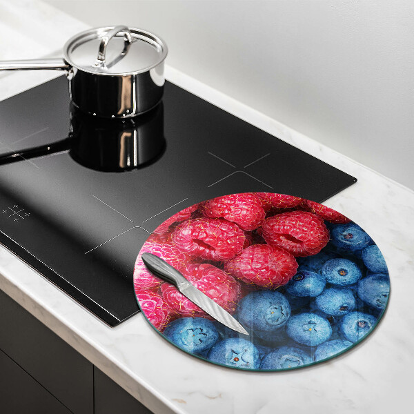 Chopping board Fruit of raspberry and blueberries