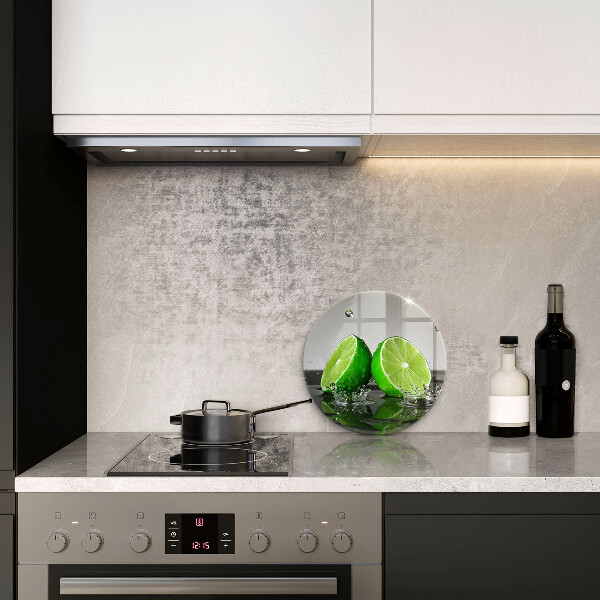 Chopping board glass Juicy lime and water