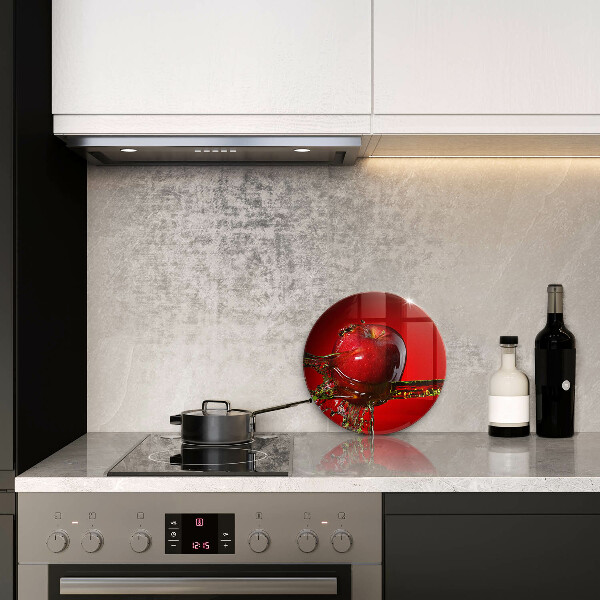 Chopping board glass Apple fruit in water