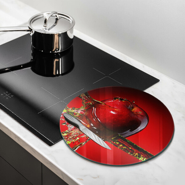 Chopping board glass Apple fruit in water