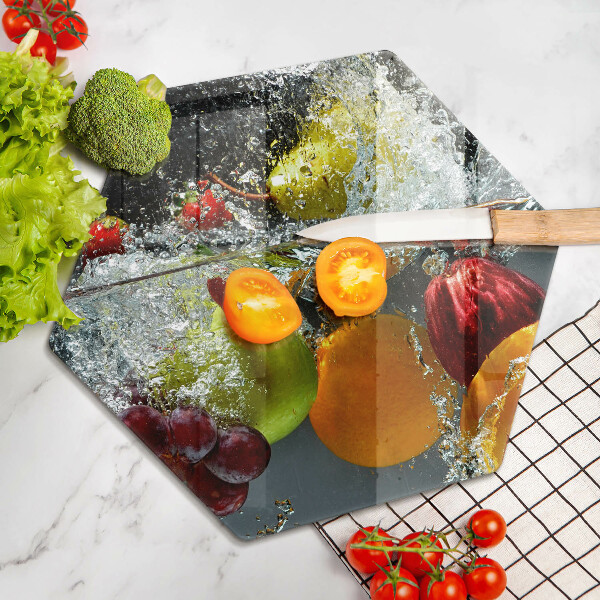 Chopping board glass Juicy fruit in water