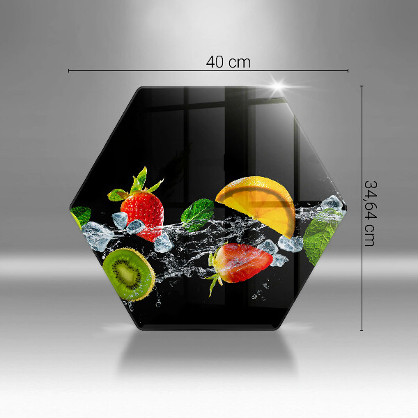 Chopping board Fruits in water