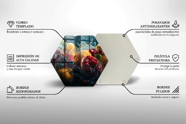 Chopping board Fruits in water