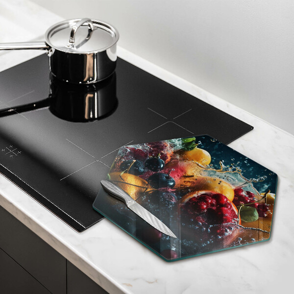 Chopping board Fruits in water