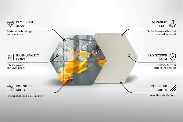 Chopping board Lemons in water