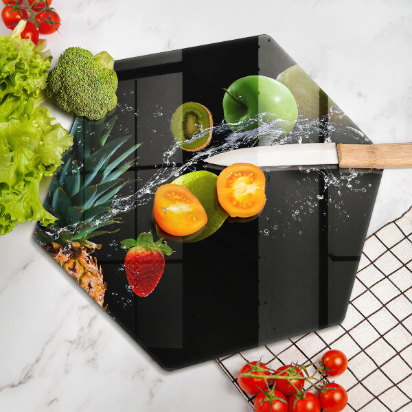 Chopping board Fruits in water