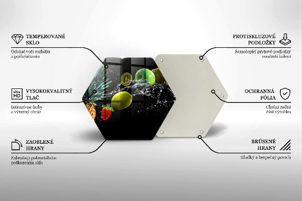 Chopping board Fruits in water