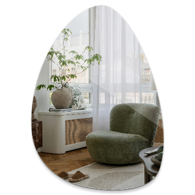 Egg-shaped mirror 50x70 cm