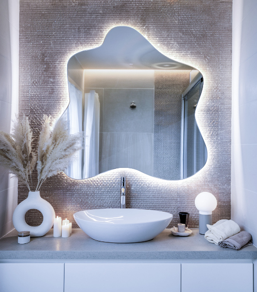 Irregular splash led mirror 58x58 cm