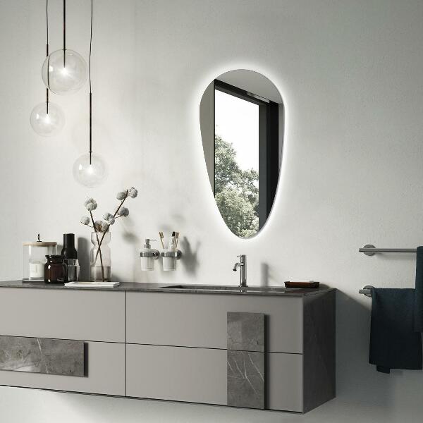 Led tear shaped wall mirror 40x80 cm