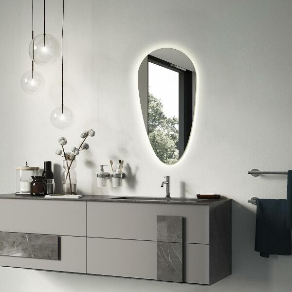 Led tear shaped wall mirror 40x80 cm