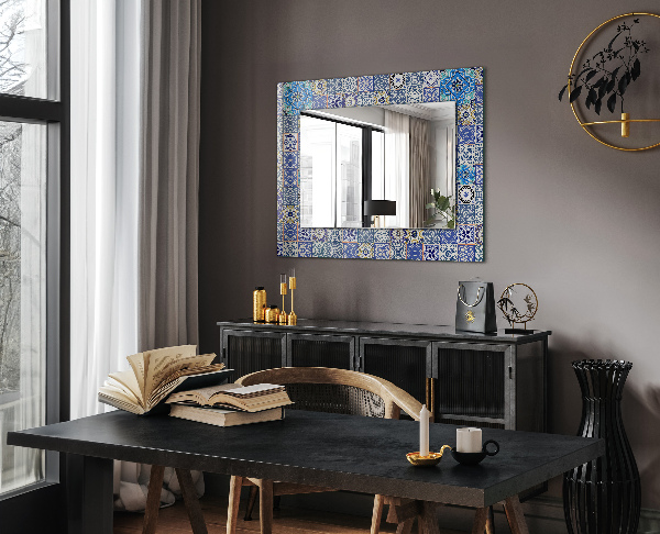 Decorative mirror Moroccan motifs