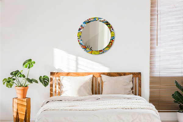 Round mirror frame with print Comic style pattern