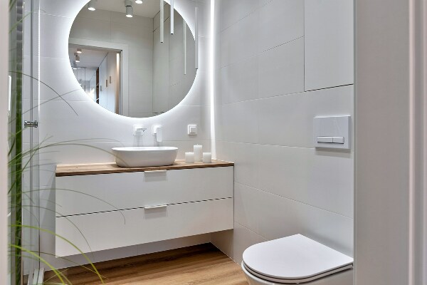 Round bath mirror with lights 80 cm