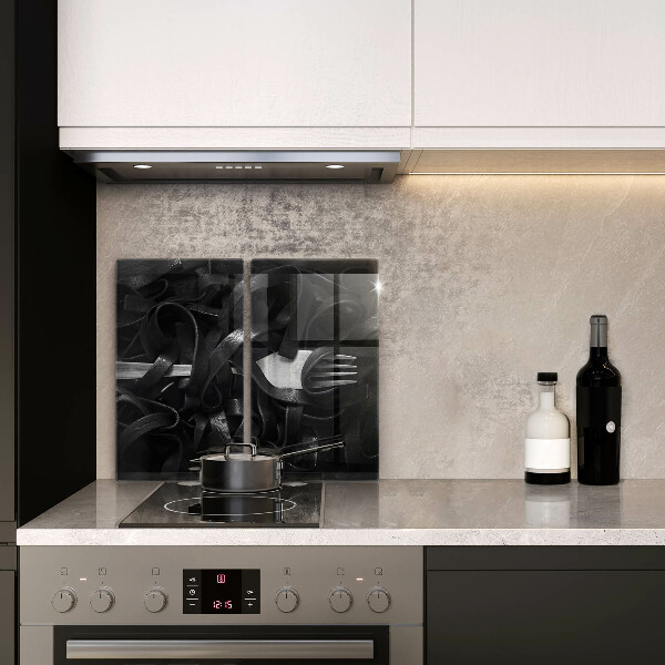 Worktop saver Black tagliatelle pasta