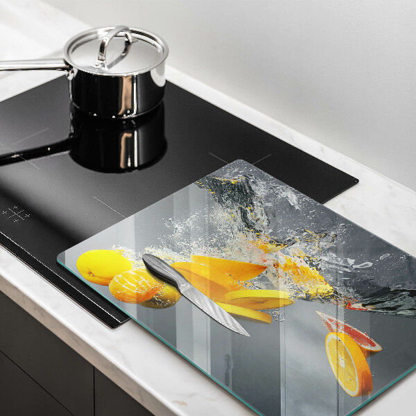 Kitchen worktop saver Lemons in water