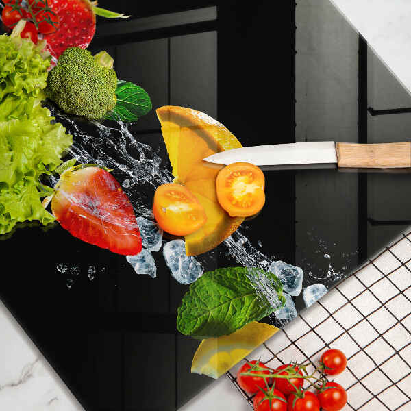 Kitchen worktop saver Fruits in water