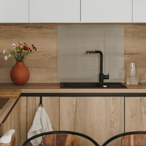 Worktop protector in size 23.6" x 20.5"