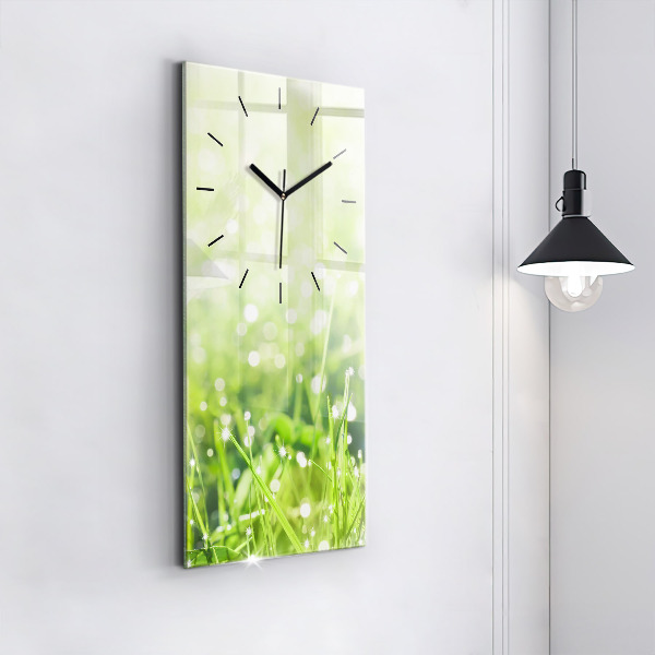 Vertical wall clock Green grass