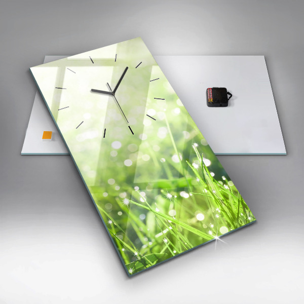 Vertical wall clock Green grass