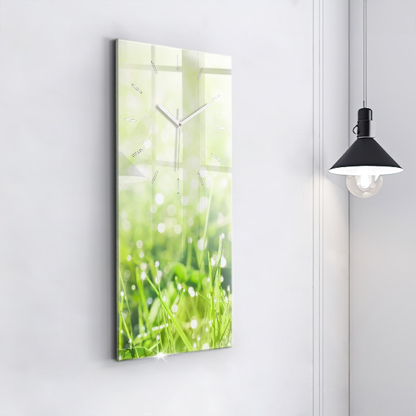 Vertical wall clock Green grass