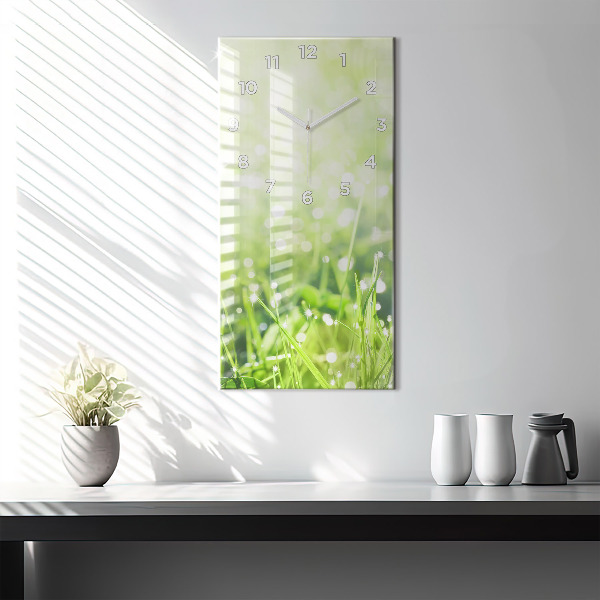 Vertical wall clock Green grass