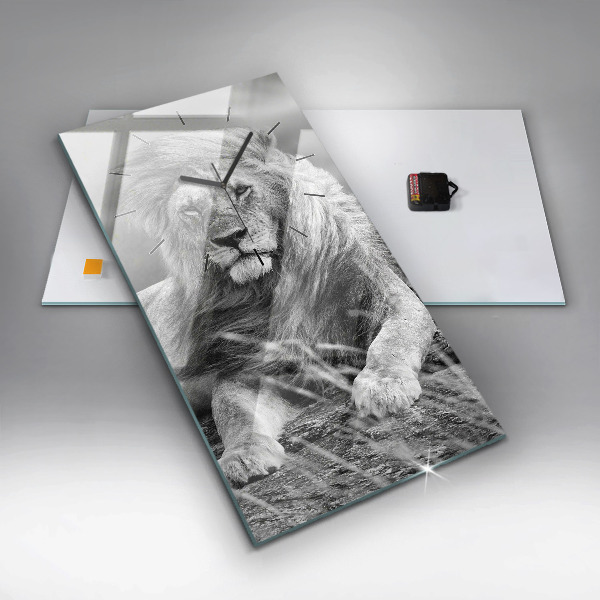 Vertical wall clock Abstraction - Lion