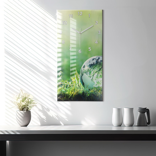 Vertical wall clock Globe