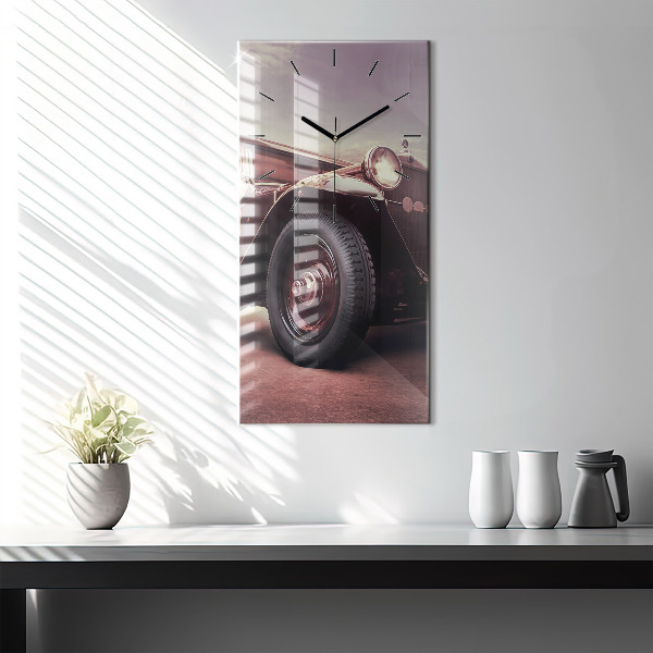 Vertical wall clock Vintage car