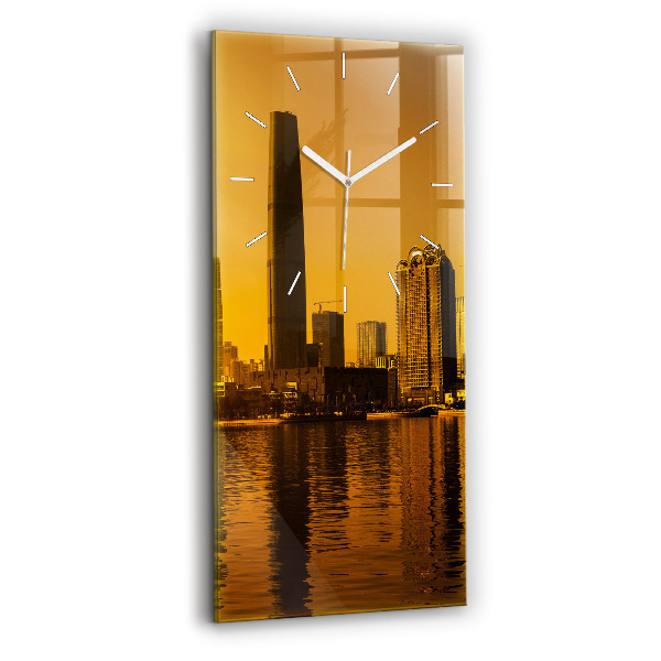 Vertical wall clock Zhujiang River