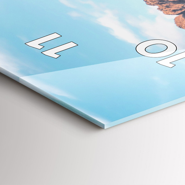 Vertical wall clock Cottage in the Tatra Mountains