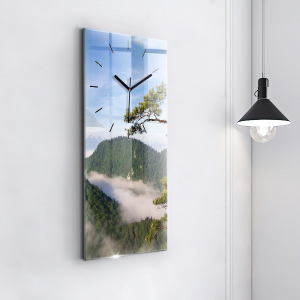 Vertical wall clock Sokolica Peak in the Pieniny Mountains