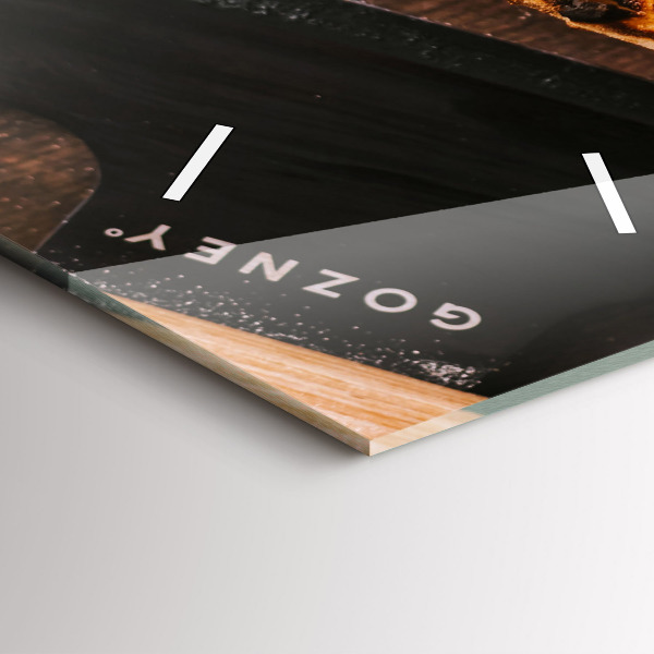 Vertical wall clock Italian pizza