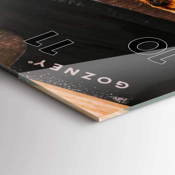 Vertical wall clock Italian pizza