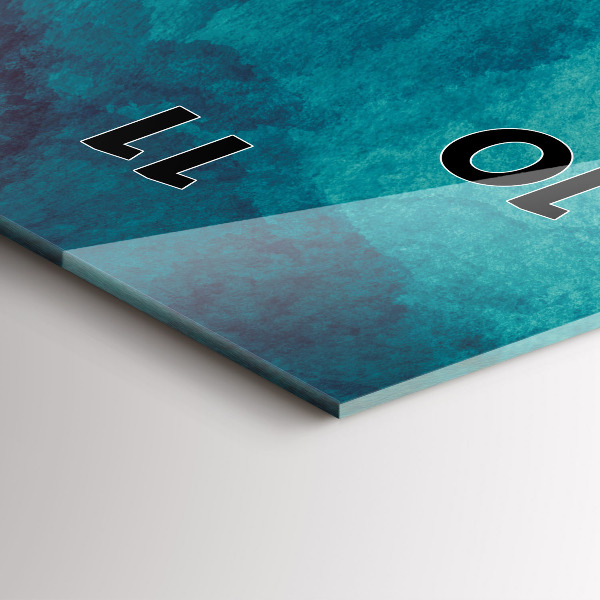 Vertical wall clock Abstraction depth