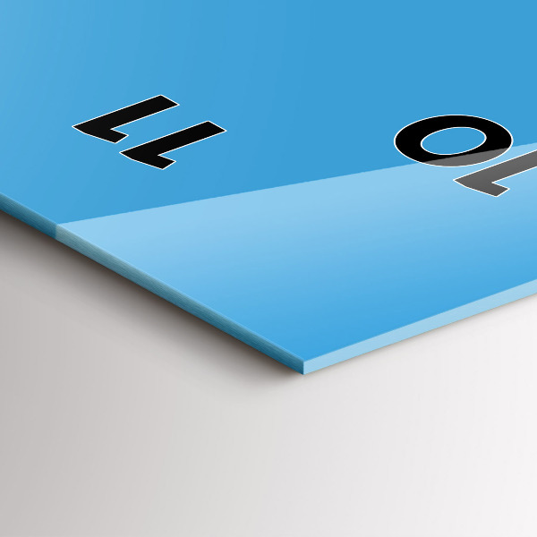 Vertical wall clock Color blue