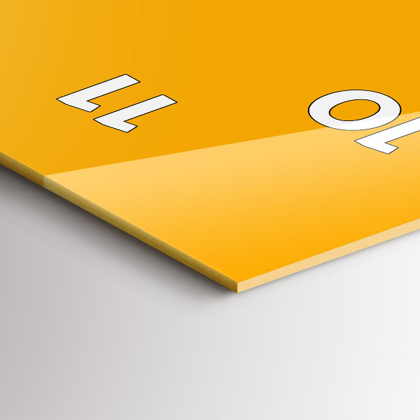 Vertical wall clock Color golden yellow