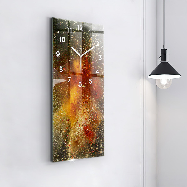Vertical wall clock Spice abstraction