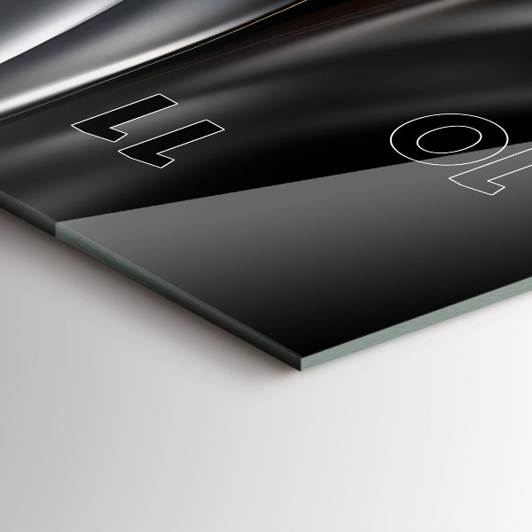 Vertical wall clock Abstraction