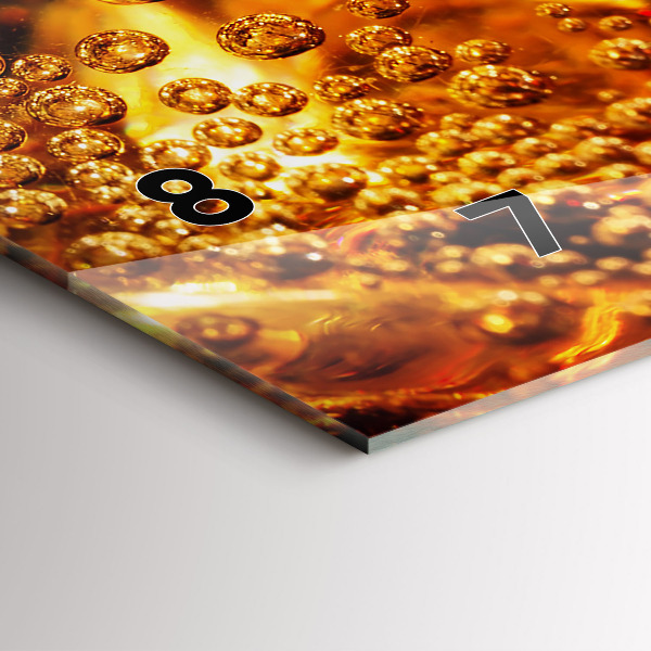 Horizontal wall clock Close-up of the drink